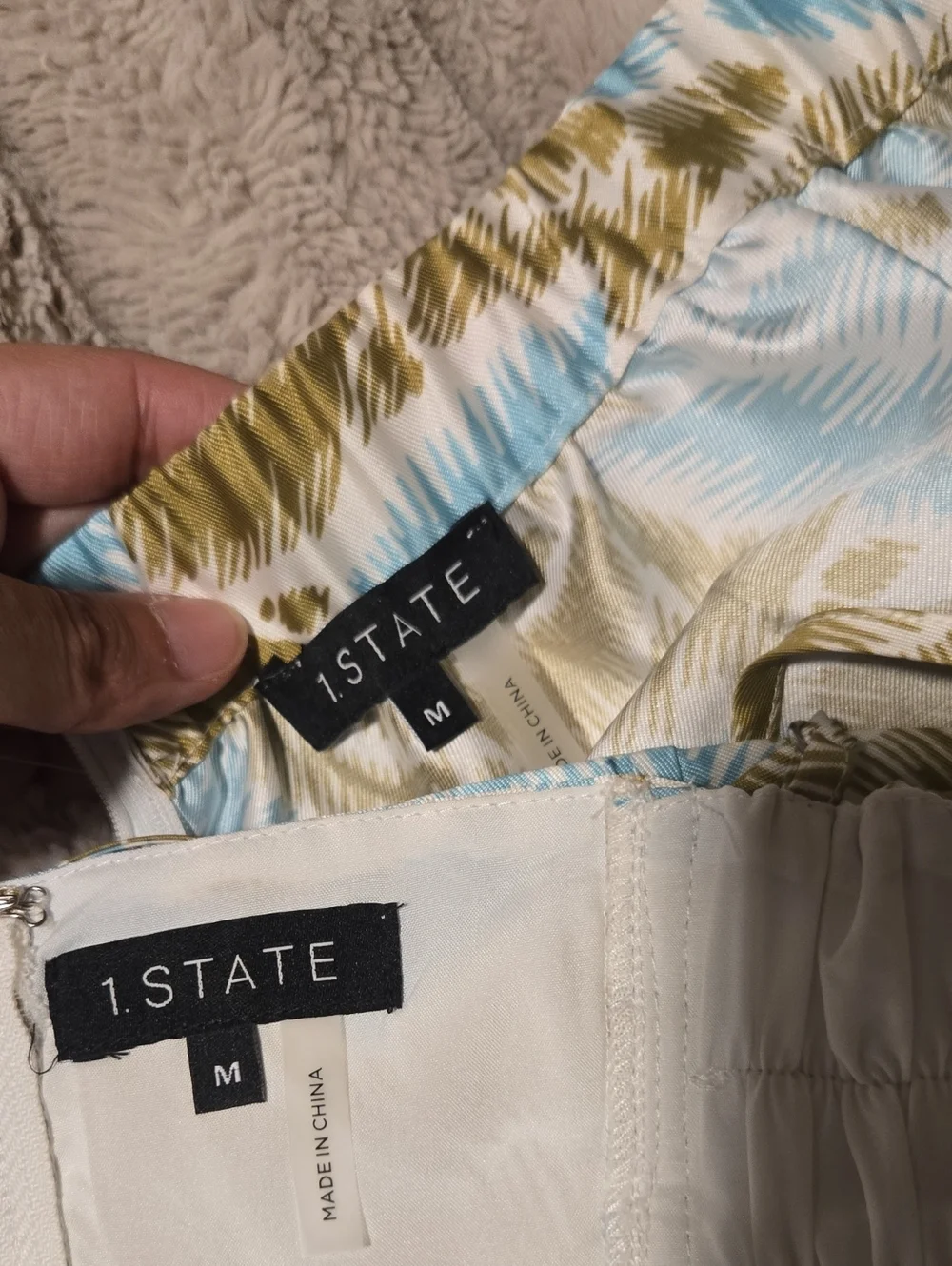1 State Two-Piece Floral Crop Top & Skirt Set in Light Blue and Olive M - Picture 3 of 6